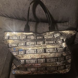 Victoria's Secret tote